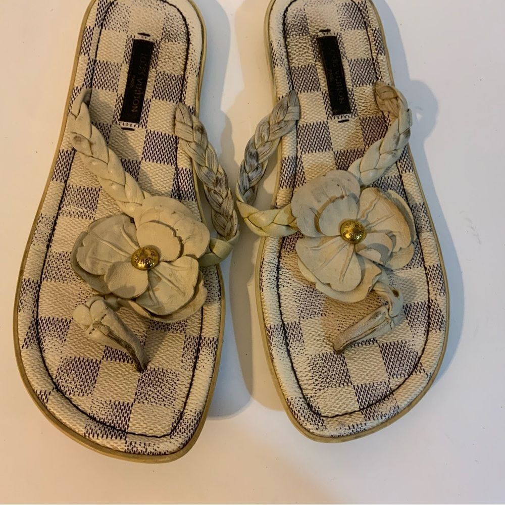 LOUIS VUITTON Azur Damier Flower Thames Thong Sandals Size 36 6